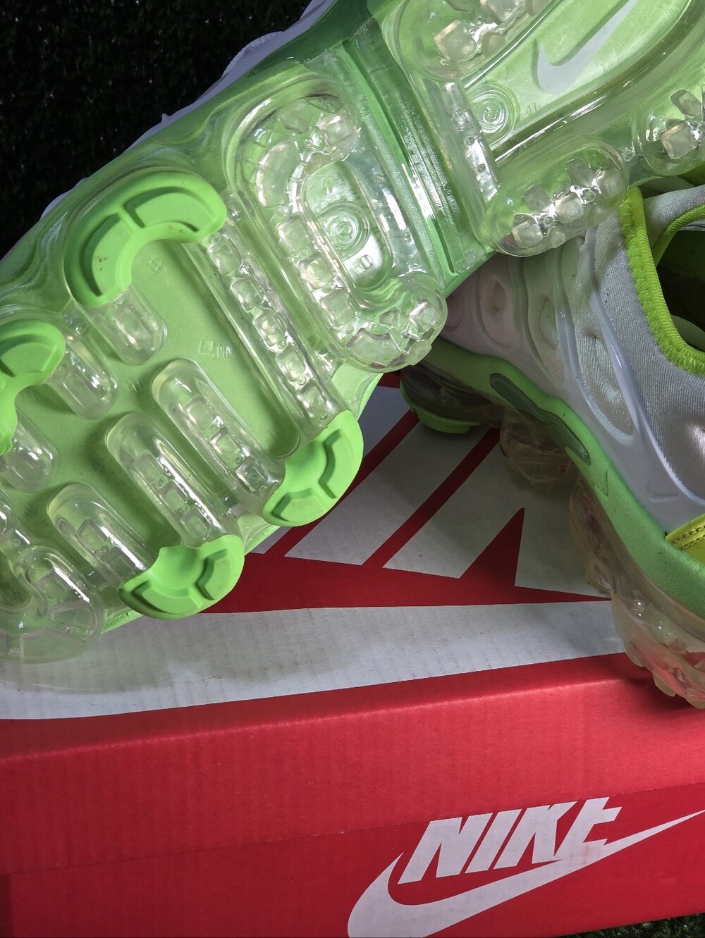 Nike Air Max Vapormax Tennis 🎾 🍏 Green Plus Men Sneakers White Men Brand New - Picture 11 of 16